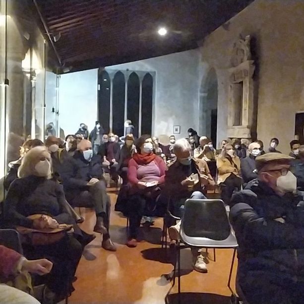 Movida, l'assemblea dei comitati: &quot;Troppi locali, chiusura anticipata e delocalizzazione, o saremo pronti a denunciare&quot; (FOTO e VIDEO)