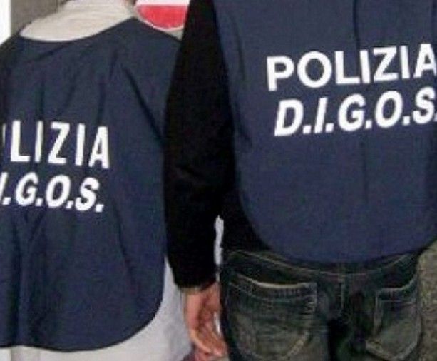 Sestri Ponente, aggressione al gazebo della Lega in piazza Pilo: militante finisce all’ospedale