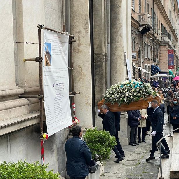 Funerale di Alice Scagni, l'omelia 'spezzata' del parroco: &quot;Non è facile trovare le parole&quot;
