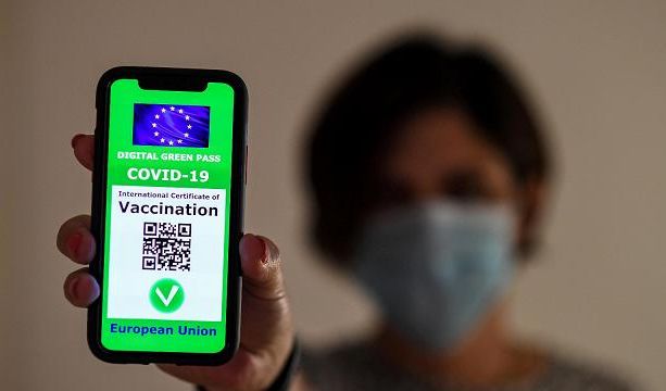 Covid: da domani consentite le visite in ospedale col Green Pass
