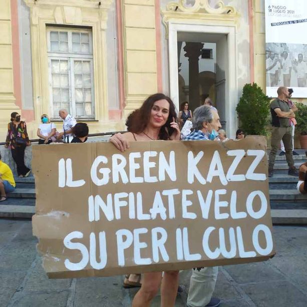 Genova, domani in piazza De Ferrari una nuova manifestazione contro il green pass