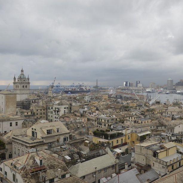 Il &quot;rumore civico&quot; non si ferma: nuova protesta in centro storico