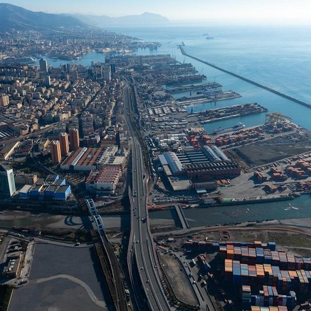 'Ndrangheta, durante il lockdown aumentato il traffico di stupefacenti, il porto di Genova snodo cruciale