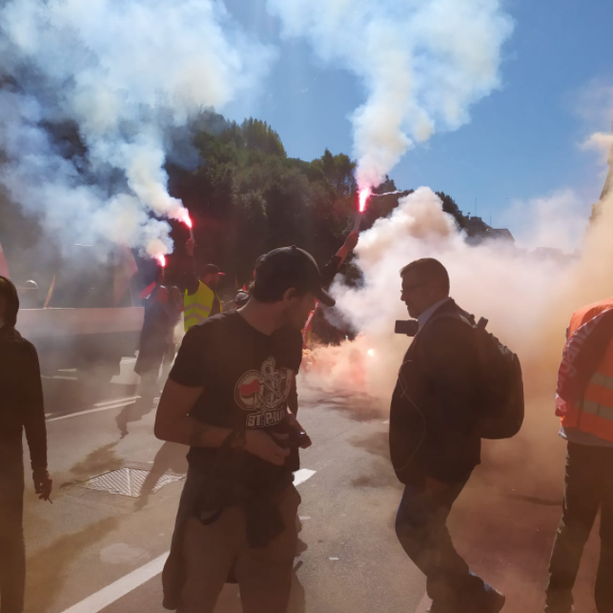Sciopero generale, dalle 9 il corteo da Principe alla Prefettura, disagi per i trasporti