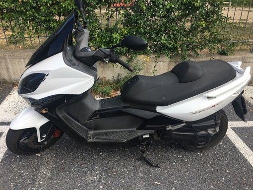 “Da oggi in due in scooter e nella stessa stanza d’albergo anche se non conviventi”