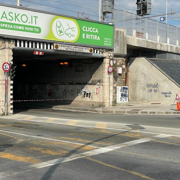 San Fruttuoso, trovati ordigni in corso Galileo Galilei, chiusa la metro tra De Ferrari e Brignole