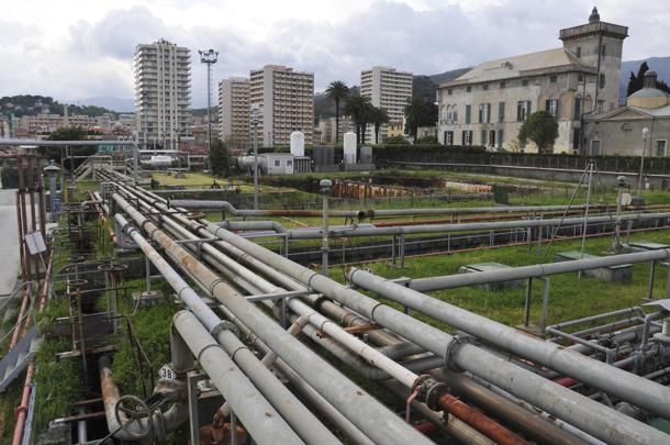 Depositi chimici, il Comitato di Gestione ribalta il no della Commissione, via libero allo spostamento a ponte Somalia