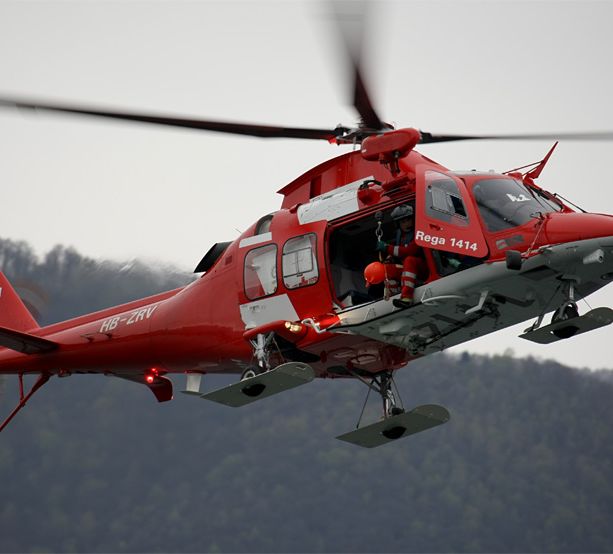 Capriasca, 64enne grave all'ospedale dopo essere scivolato con la bici per un centinaio di metri in una scarpata