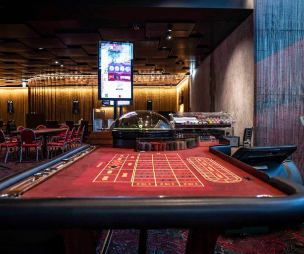 Nel 1804 a Lugano si giocava a “biribisso”, “bassetta” e dadi: oggi c'è uno splendido Casinò