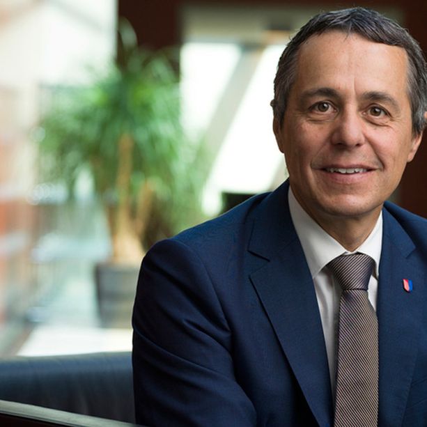 Il presidente della Confederazione Ignazio Cassis incontra il presidente della Lettonia a Lugano