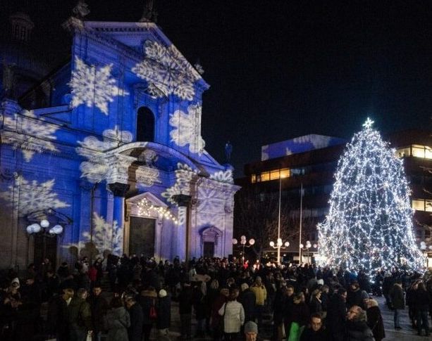 Sette giorni di Mercatini e Animazione per tutti nel centro cittadino: parte mercoledì 8 “Natale a Chiasso 2021”