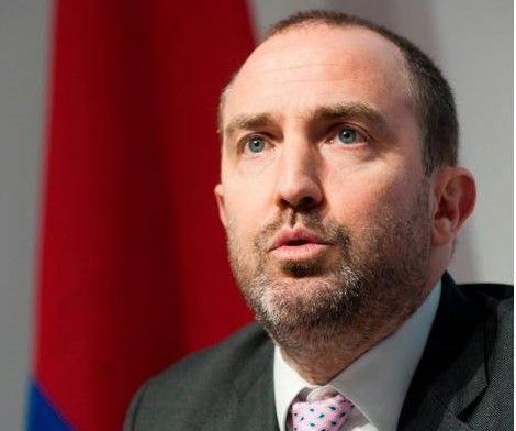 Il  “Premio massimo 2021” va a tutti i collaboratori socio-sanitari che hanno combattuto la pandemia Covid-19. Citazione per il medico cantonale Giorgio Merlani