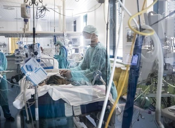 &quot;Anno nuovo, vecchia politica per il governo: il virus può dormire sonni tranquilli&quot;