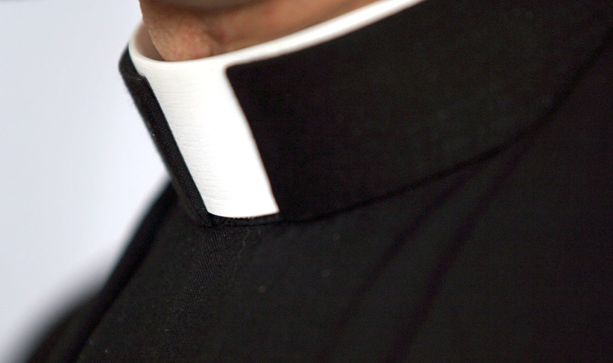 L'ora della resa dei conti per don Tamagni, parrocco di Cadro