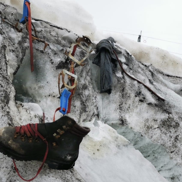 Il ghiacciaio di Zermatt restituisce i resti di un alpinista