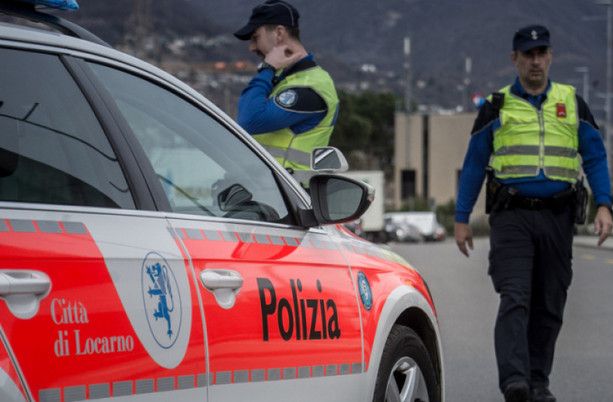 Giallo in Canton Ticino: trovato un cadavere di una donna, vicino a lei un uomo in gravi condizioni