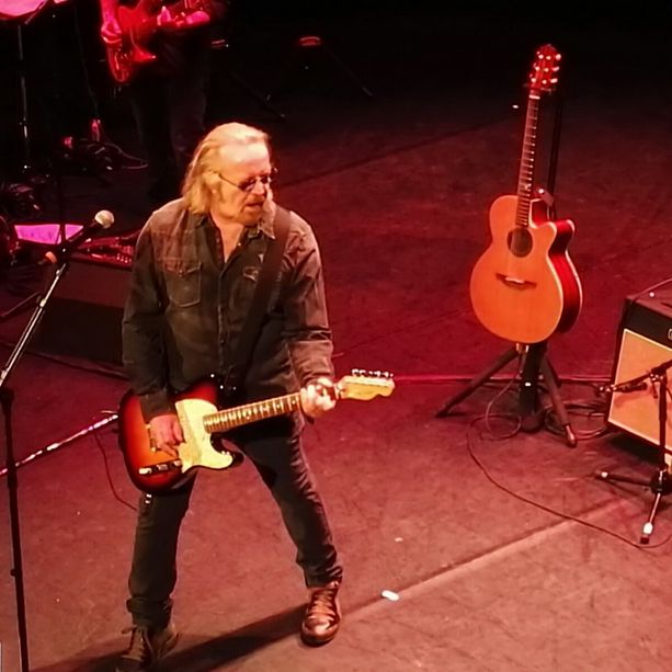 Umberto Tozzi sabato in concerto allo 'Sporting' di Montecarlo: iniziativa a sostegno dei lavoratori dello spettacolo