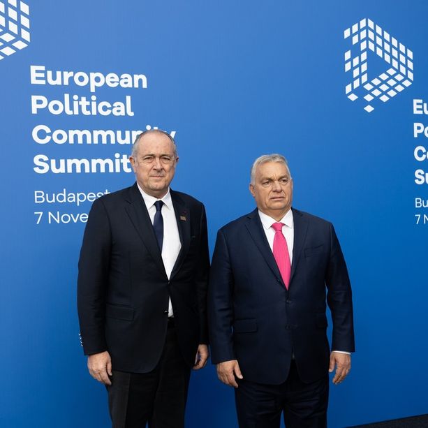 Il Ministro di Stato di Monaco al Vertice della Comunità politica europea di Budapest