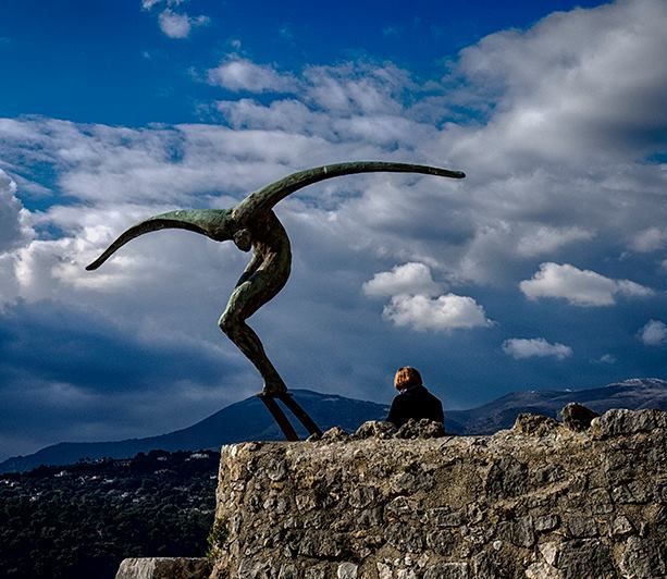 'Mai più' la mostra per dire no alla violenza sulle donne è a Saint Paul de Vence