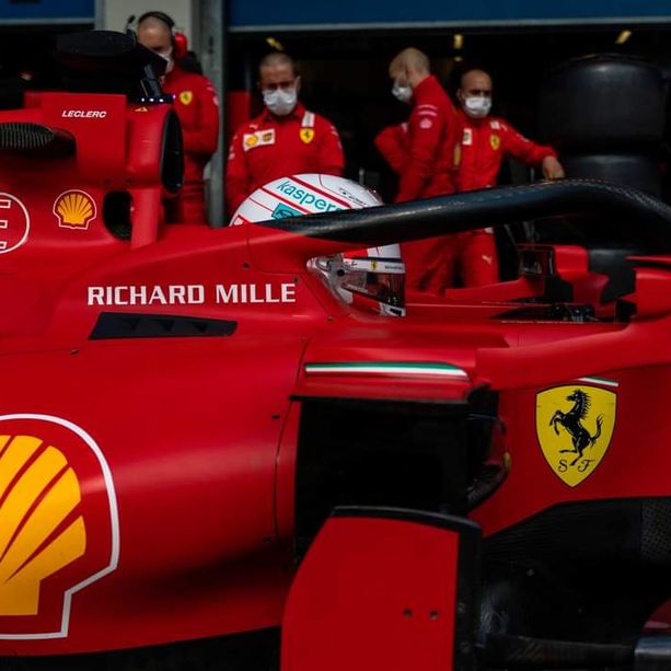 F1. Leclerc fa cose turche a Istanbul: Ferrari inspiegabile, la sua zampata vale il terzo posto in griglia