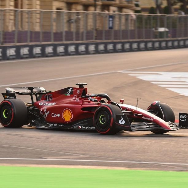 F1. A Baku un'altra magia in qualifica di Leclerc, la pole è del monegasco su Ferrari