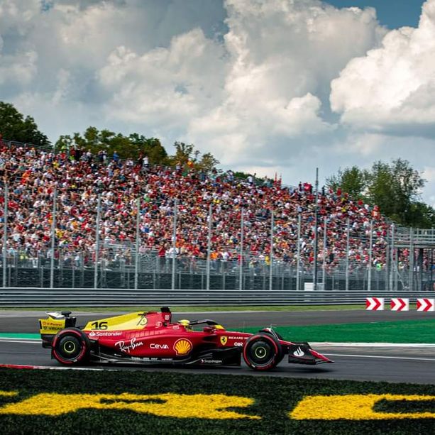 F1. Tanti piloti in penalità, ma a Monza la pole di Leclerc è &quot;reale&quot;. Ferrari davanti a tutti nel GP d'Italia