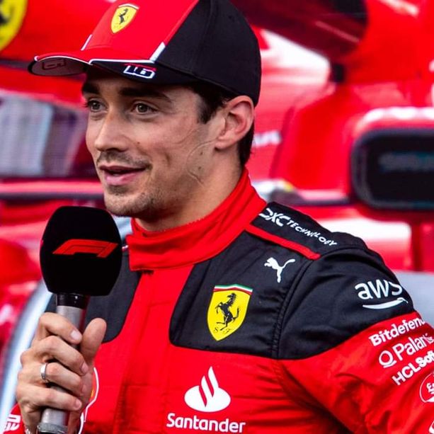 F1. Sabato di Spa con la Sprint all'insegna della pioggia, ma vince sempre Verstappen. Giornata complicata per Leclerc