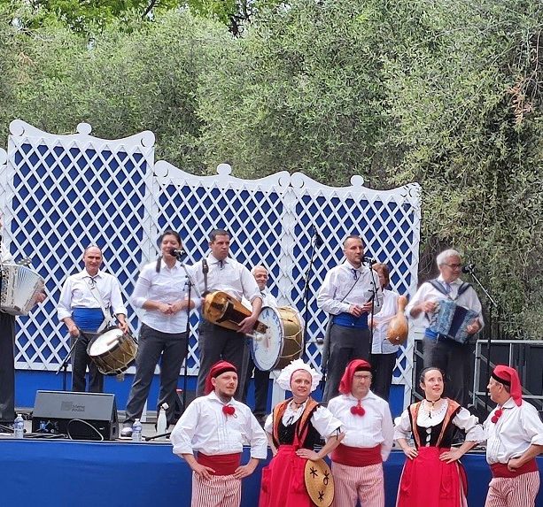 Domani, ai giardini di Cimiez, torna de lou Festin des Mai (Foto)