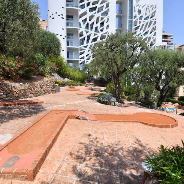 Riaperto il Minigolf a Monaco con controlli sanitari rigidi e fiscali