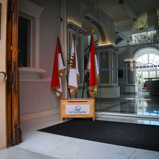 Passa anche per Monaco l'iniziativa benefica &quot;Les Voiles Blanches Bettimask&quot;
