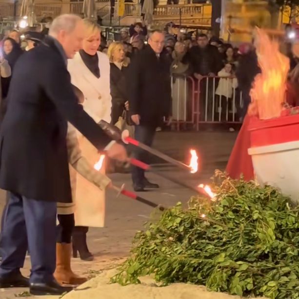 Monaco, celebrato il rito del rogo della barca per la Festa di Santa Devota (FOTOGALLERY)