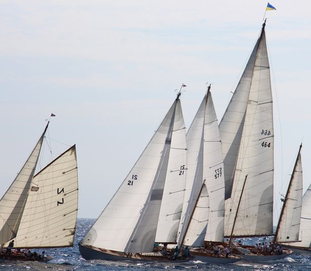 Vele d‘Epoca, presentato il Calendario Regate 2022: confermate Saint Tropez, Antibes e Cannes