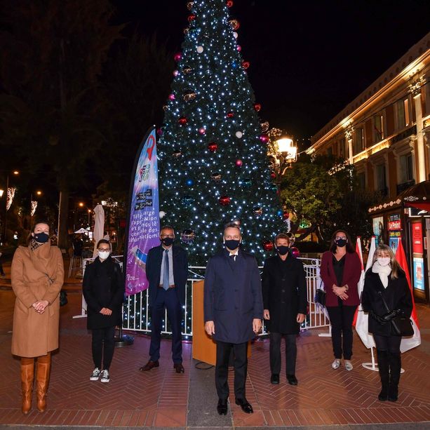 Nel Principato di Monaco le luci di Natale sono accese sino al 3 gennaio