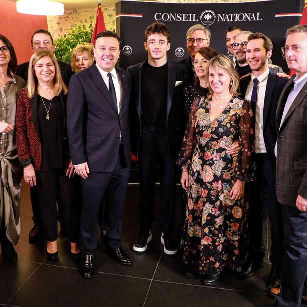 Charles Leclerc riceve la Médaille d’Honneur del Conseil National di Monaco