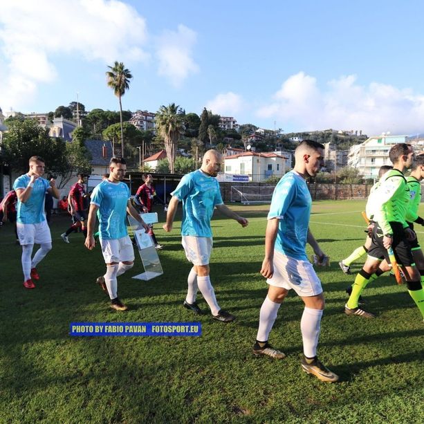 Calcio, Serie D. Le designazioni arbitrali della 20a giornata: fischietto da Parma per Sanremese-Lavagnese, a Lovison di Padova Savona-Caronnese