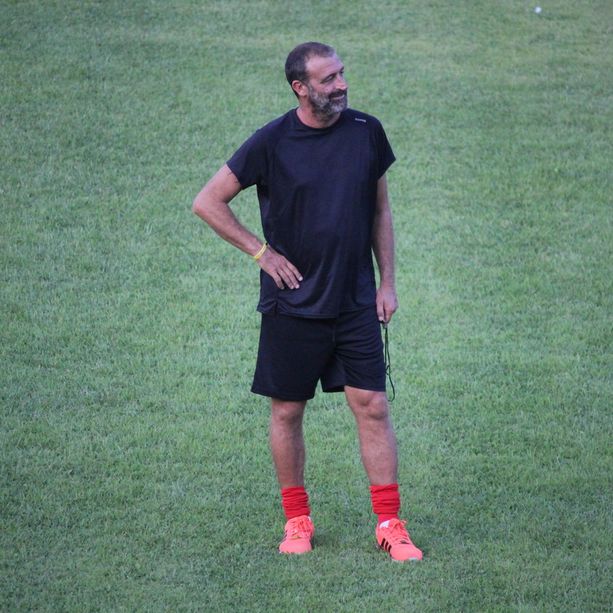 Calcio, Imperia. Ora è ufficiale, avanti con mister Alessandro Lupo