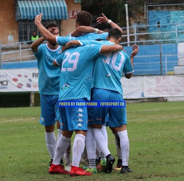 Calcio, Serie D. La Sanremese non esce dal tunnel, è solo 0-0 contro la Lavagnese