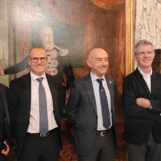Sanremo: Mager e Sindoni incontrano la Rai, novità e più spettacolo all'esterno dell'Ariston per il Festival del prossimo anno (Foto)