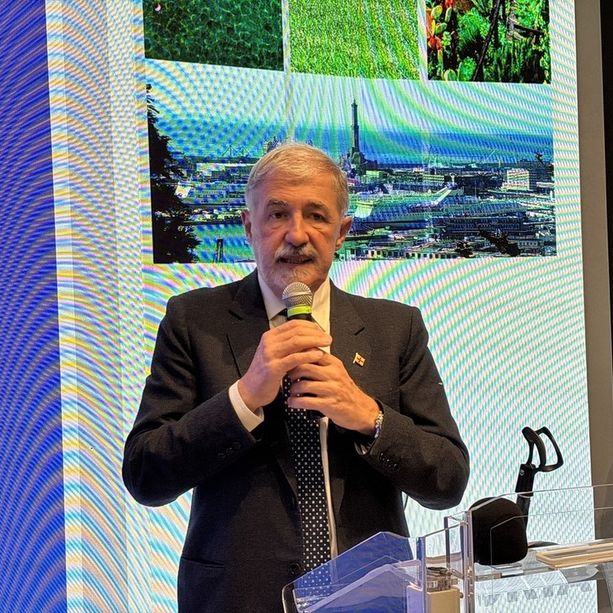 Genova: ufficializzate dal neo presidente la nuova Giunta regionale, confermati gli Assessorati agli imperiesi Scajola, Piana e Lombardi