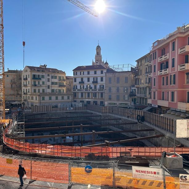 Sanremo: sei mesi di proroga per i lavori del parcheggio in piazza Eroi, ma il Comune vuole vederci chiaro prima del si