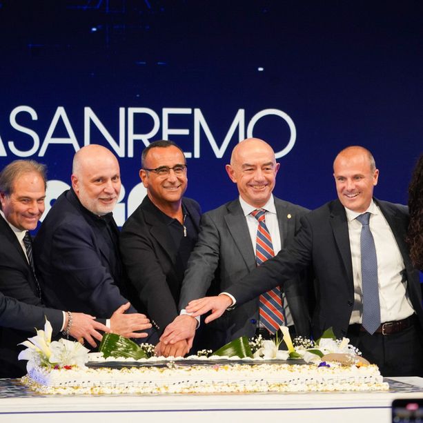 Casa Sanremo diventa maggiorenne: emozioni, applausi e grandi novità per la 18ª edizione (Foto e video)
