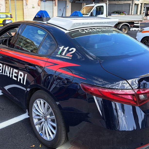 Sanremo: colpo di pistola in aria fuori da un bar di via Galilei, i due 'contendenti' fermati dai Carabinieri