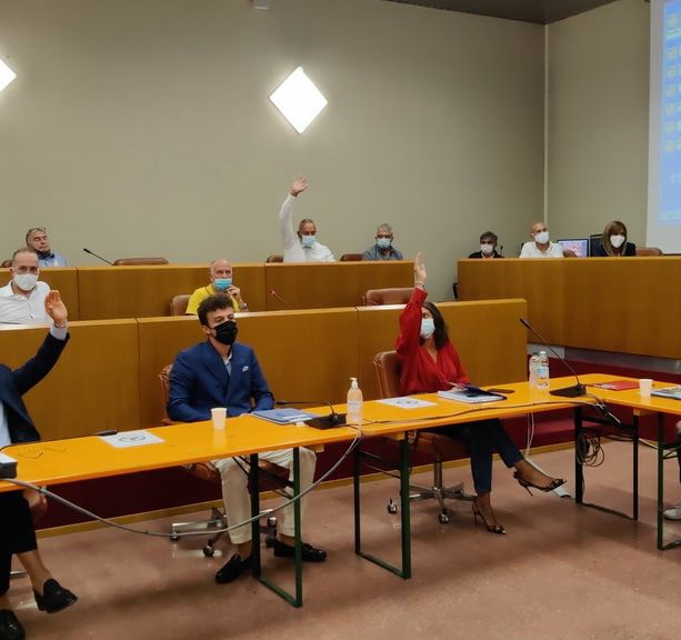 Ventimiglia: all'indomani del Consiglio sulla pratica Coop molte le domande, quale futuro per la maggioranza?