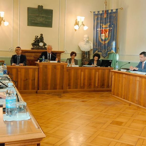 Imperia, in consiglio provinciale il bilancio di previsione, Scajola: &quot;Tra i temi dominanti la realizzazione del biodigestore&quot; (video)