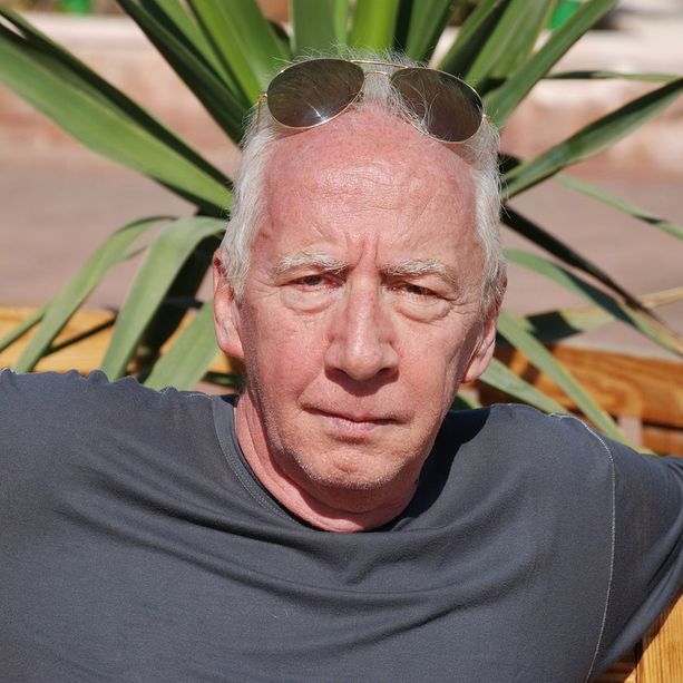 Dietro il testo de “L’italiano” che illumina Sanremo, parla l’autore Cristiano Minellono: “Si celebra Toto, ma quelle parole sono mie” (Intervista)