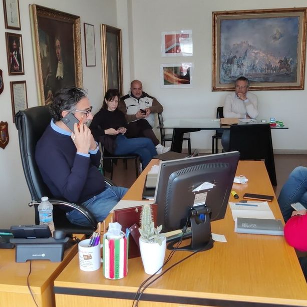 Taggia: emergenza acqua, nuovi punti di approvvigionamento e servizio a domicilio per gli anziani (Foto e Video)