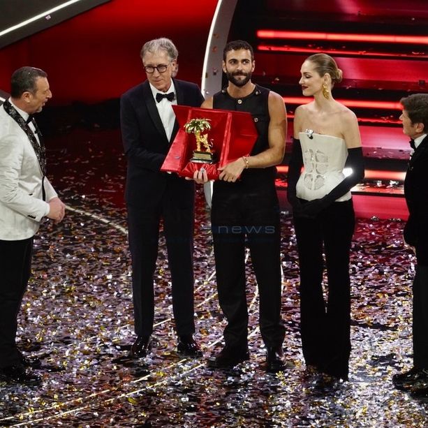 Festival di Sanremo: chi premia chi? Da stasera le autorità premieranno i vincitori sul palco del Teatro Ariston