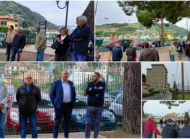 Capannone alle Garibbe, confronto acceso tra i residenti e i candidati sindaco di Vallecrosia (Foto e video)