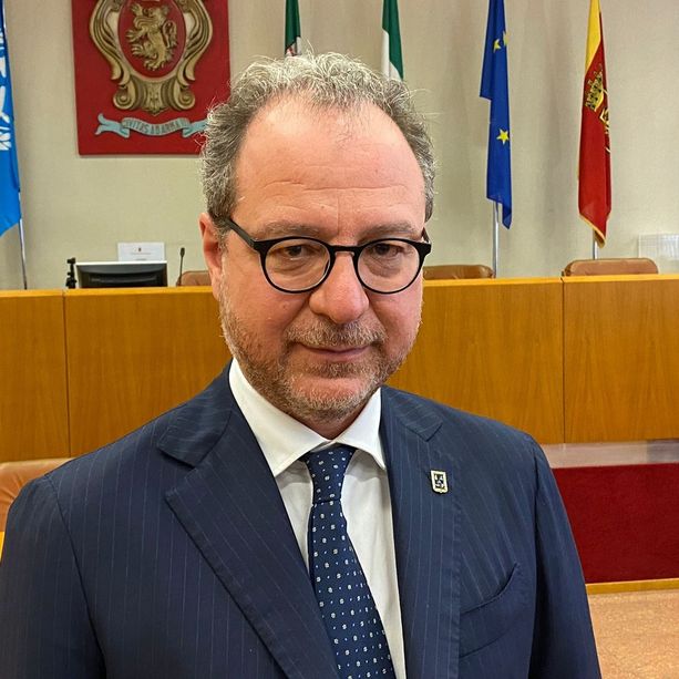 Coraggio Italia, Mulè sul nuovo partito di Toti: &quot;E' come il Parmesan, non si avvicinerà mai all'originale&quot;