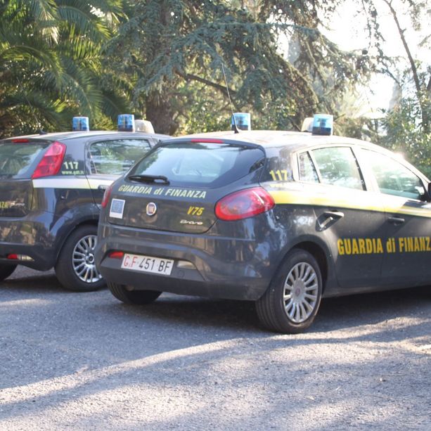 Imperia: aveva utilizzato i soldi del 'Decreto liquidità' a scopi personali, imprenditore denunciato dalla Finanza
